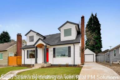 Main picture of 1814 NE Dekum St