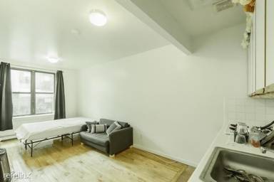 Main picture of 90 Rivington St