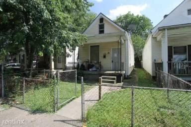 Main picture of 729 E Iowa St