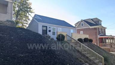 Main picture of 332 Bigelow St