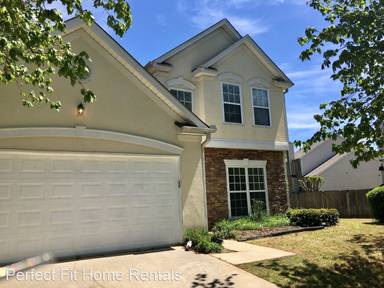 Main picture of 2825 Everwood Pointe SW