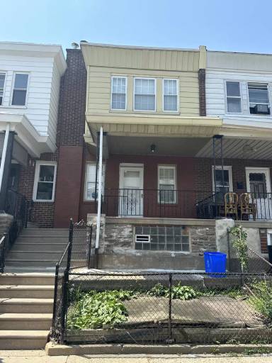 Main picture of 4758 Marple St