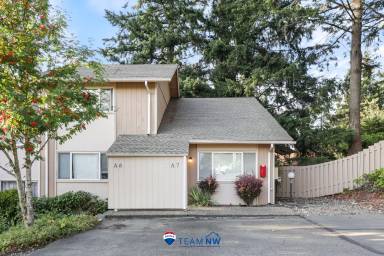 Main picture of 2300 9th Ave SW