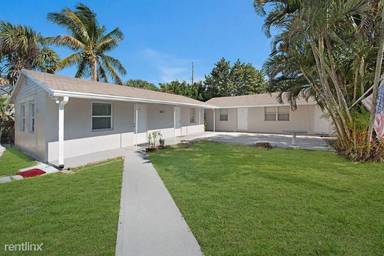 Main picture of 1883 Smith Dr