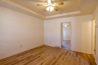 Main picture of 1206 Lawrence Rd NE