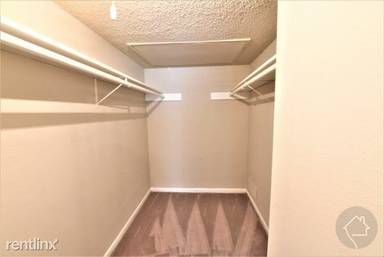 Main picture of 7581 Chevy Chase Dr