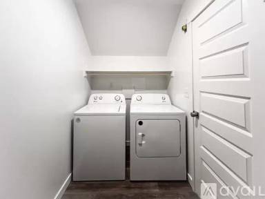Main picture of 190 Margette Way