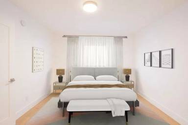 Main picture of 921 N Gardner St