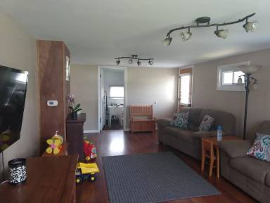 Main picture of 59 Leonard Rd