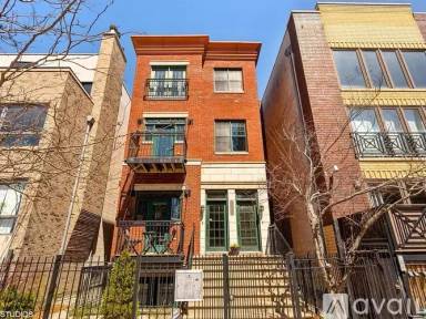 Main picture of 1618 W Augusta Blvd