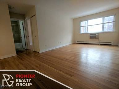 Main picture of 625 W Wrightwood Ave Apartments