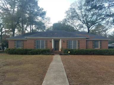 Main picture of 1726 Marbury Ln