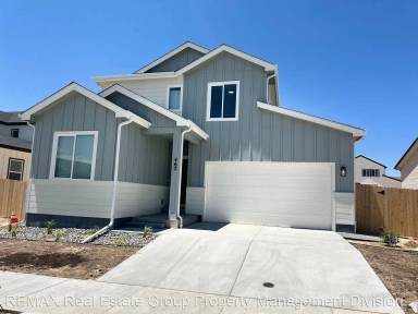 Main picture of 462 Blanket Flower St
