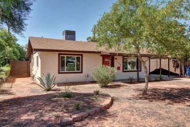 Main picture of 3106 N 34th St