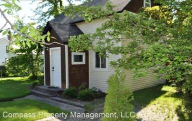 Main picture of 823 N 6th St