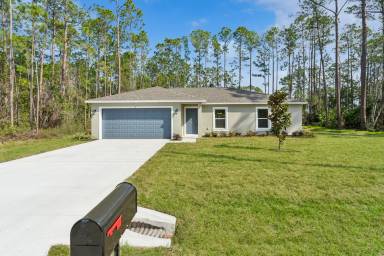Main picture of 37 Ryarbor Dr