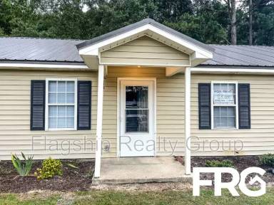 Main picture of 204 Connie Cir