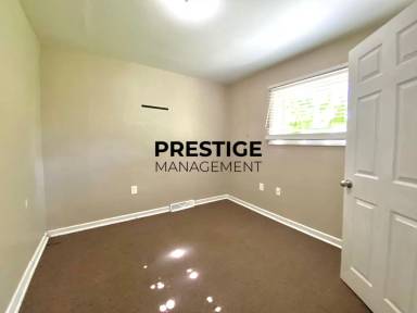 Main picture of 4057 Rhode Island St