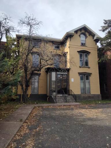 Main picture of 415 Wethersfield Ave