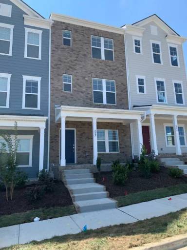 Main picture of 839 Westcott Ln
