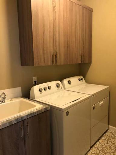 Main picture of 10601 NE 103rd Ct