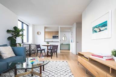 Main picture of One Columbus Place