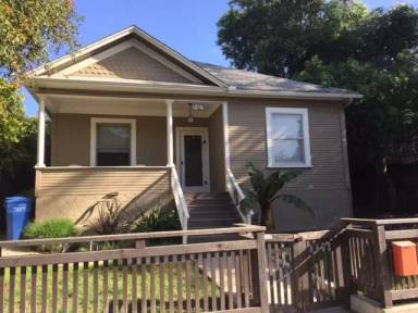 Main picture of 1215 George St