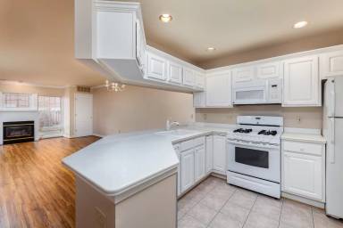 Main picture of 6940 Fairfax Dr