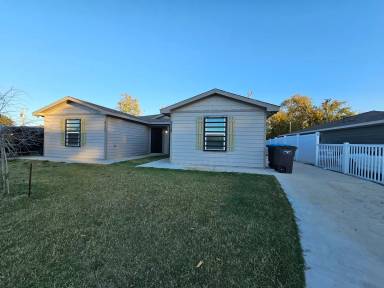 Main picture of 5113 Avenue G