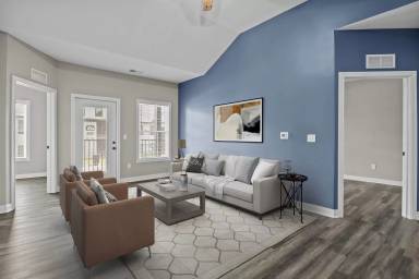 Main picture of 1008 Coachman Dr
