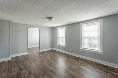 Main picture of 311 Hedgewood Dr