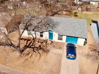 Main picture of 9904 Woodglen Dr