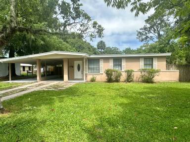 Main picture of 1957 Ryar Rd