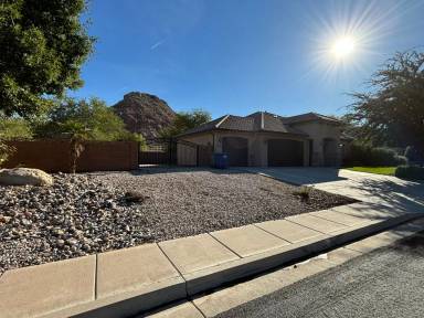 Main picture of 2163 S Shellee Dr