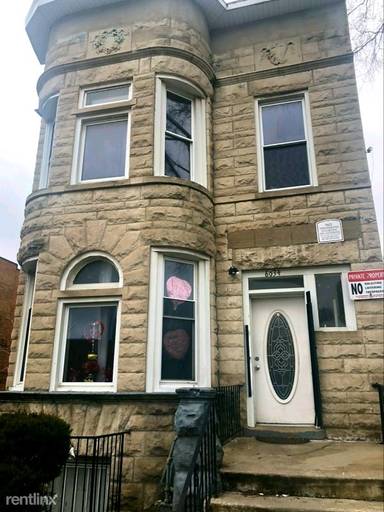 Main picture of 6034 S Indiana Ave