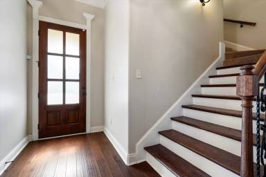 Main picture of 1056 Linlen Ave