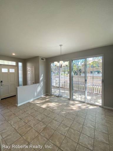 Main picture of 13103 Arborwalk Ln
