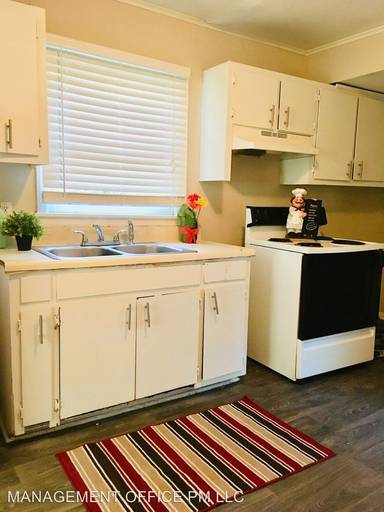 Main picture of 600 Betty St