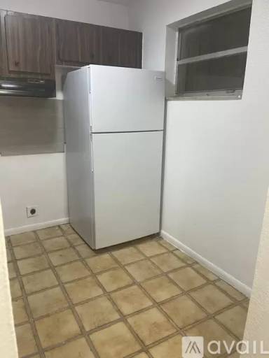 Main picture of Royal Point Condo