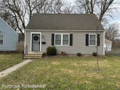 Main picture of 2279 Taylor Ave