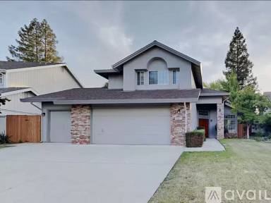 Main picture of 8917 Laguna Springs Way