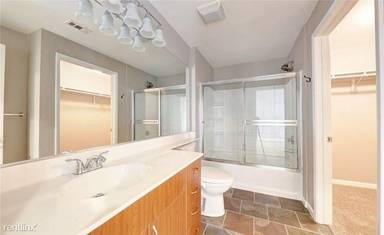 Main picture of Stadium Lofts