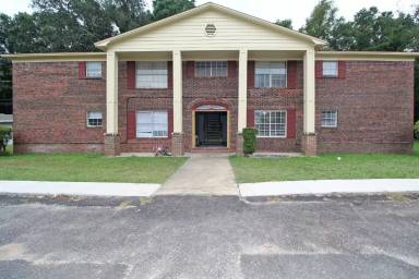 Main picture of 10151 Guidy Ln
