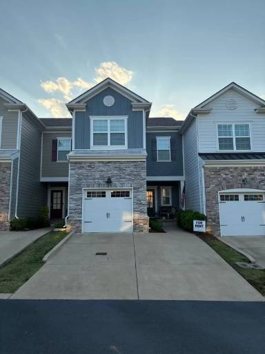 Main picture of 113 Bergen Dr