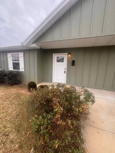 Main picture of 408 S 3rd St