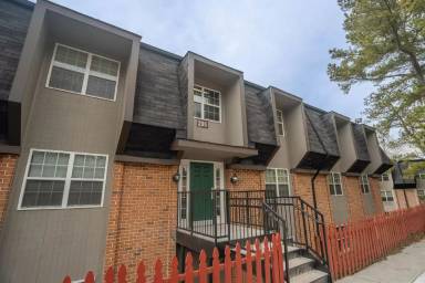 Main picture of 295 Winding River Dr Unit K