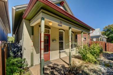 Main picture of 3195 Lawrence St