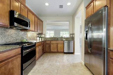 Main picture of 7405 Rothschild Ct