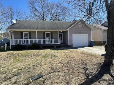 Main picture of 529 Jennings Farm Rd