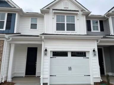 Main picture of 111 Turfway Dr